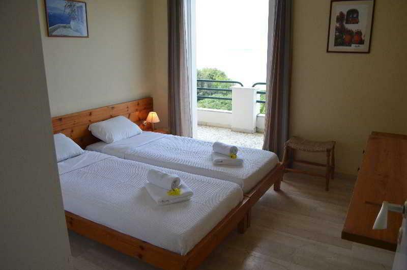 Anastasia Apartments Ермонес Екстериор снимка